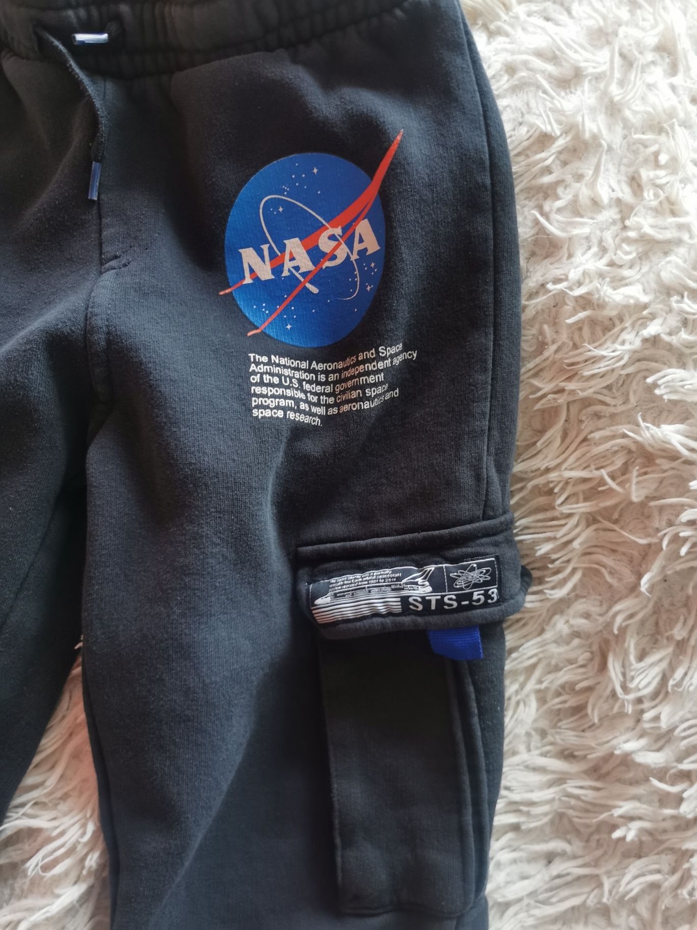 Spodnie NASA H&M rozmiar 134