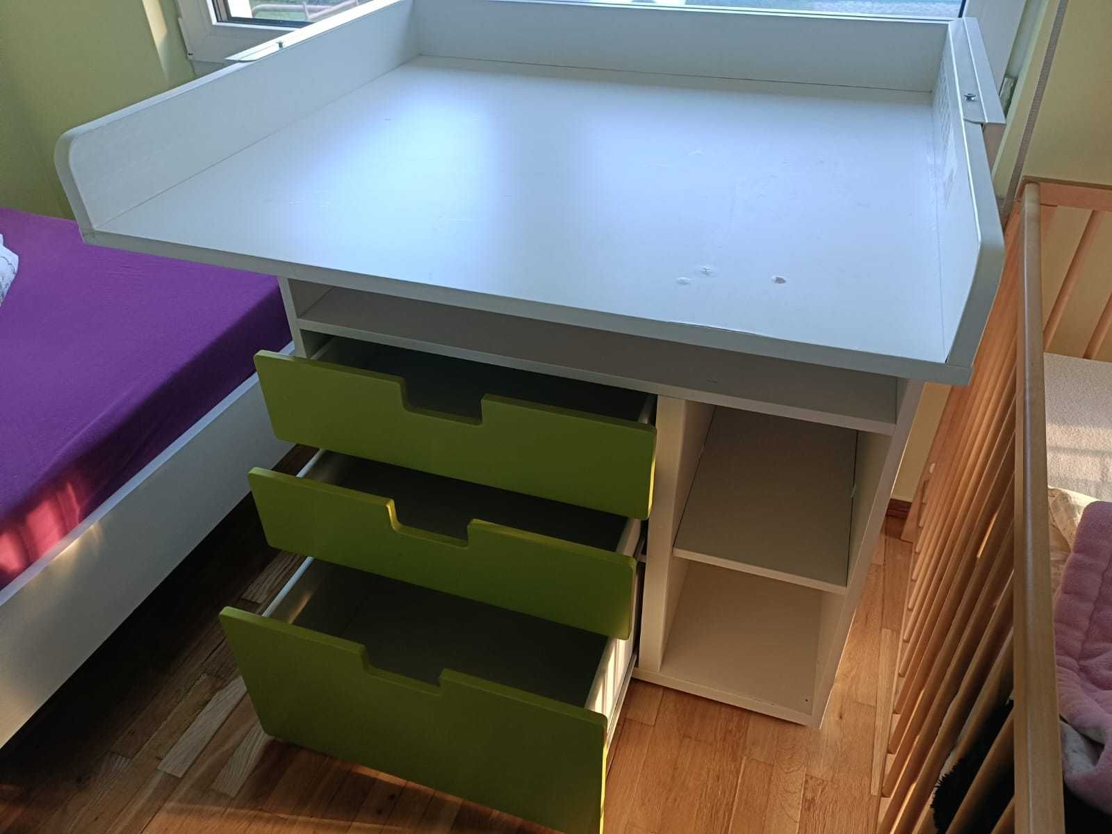 Stół do przewijania/przewijak - biały z 3 zielonymi szufladami IKEA.