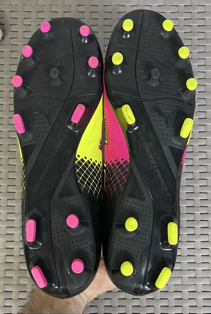 Puma Evo speed бутсы копы сороконожки 41-42 размер футбольные яркие