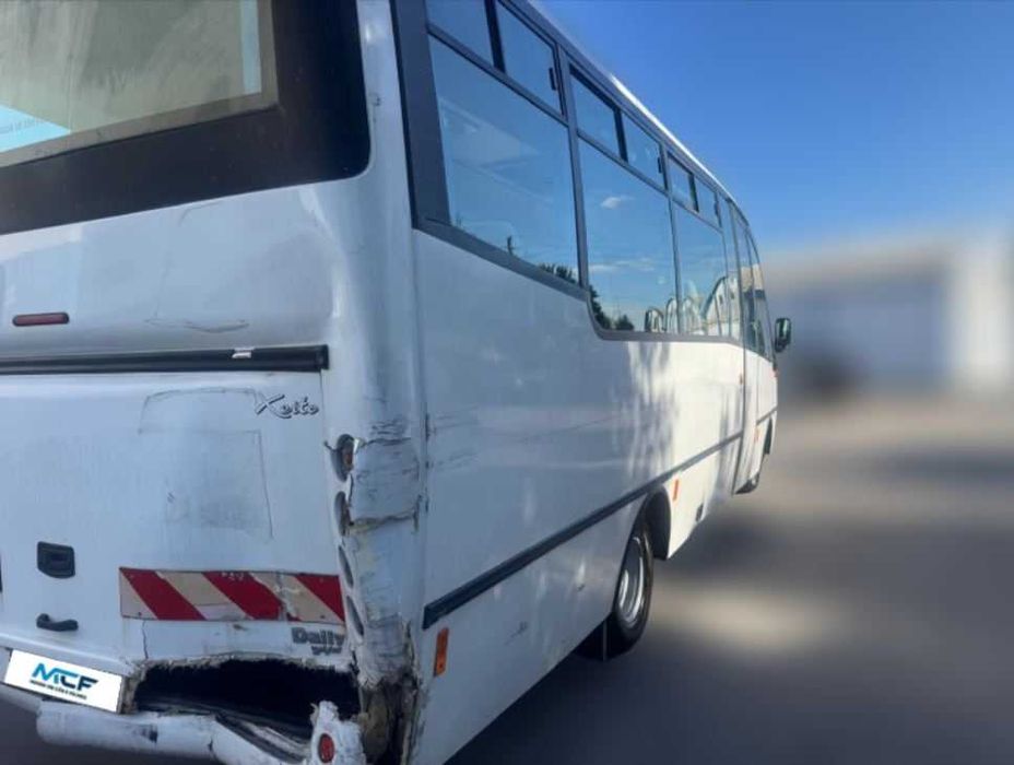 Iveco 65C155 2.8cc 28 LUG de 2001 Salvado