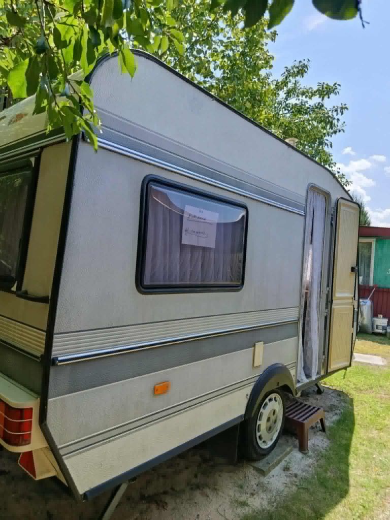 Przyczepa kempingowa Hobby 370 w bardzo dobrym stanie