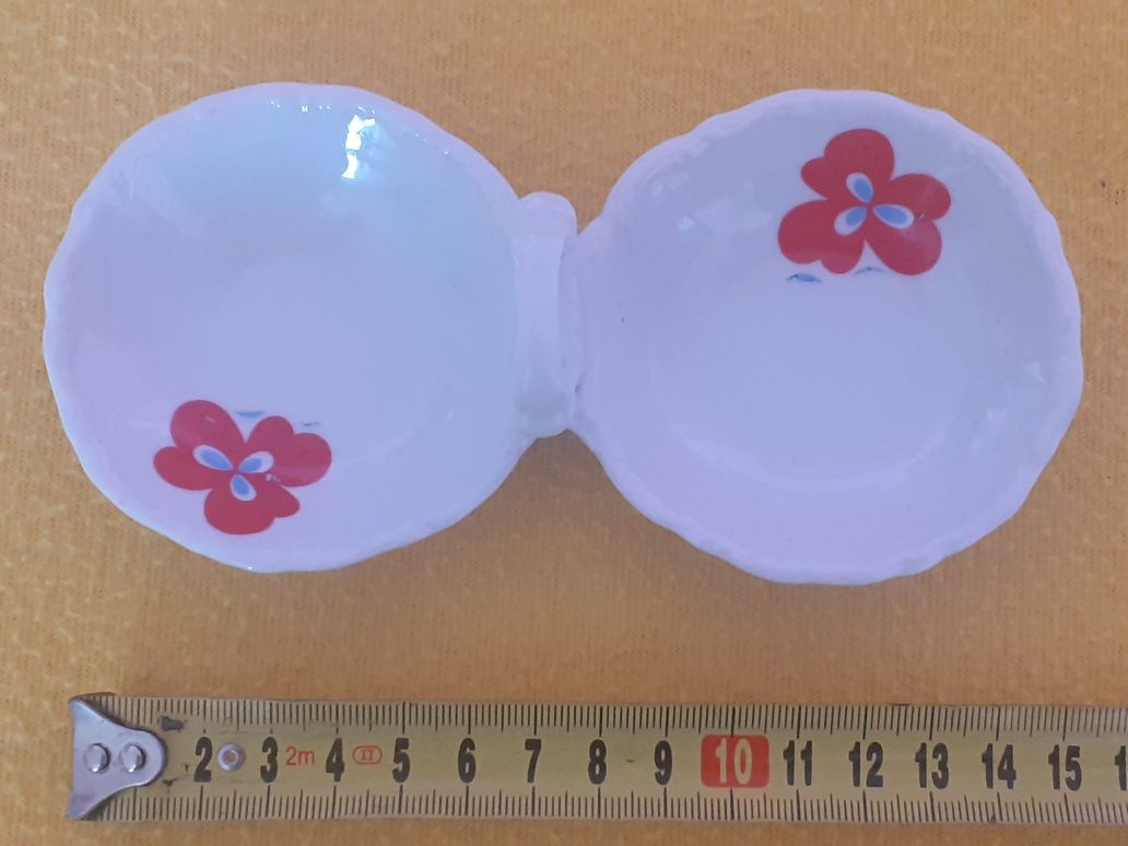 Dwojak porcelanowy sygnatura  B- bogucice porcelana retro