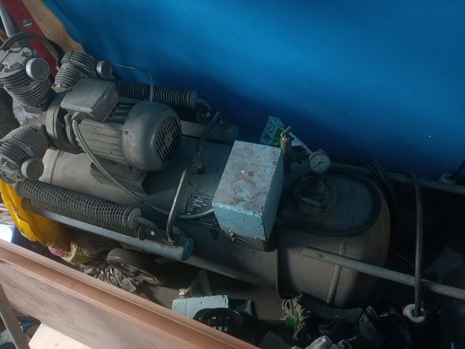 ASPA WROCŁAW kompresor sprężarka 180L