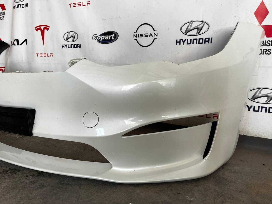 Бампер передній Tesla Model S Plaid  1564687-00-C  2022-2025