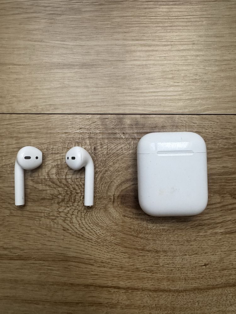 Apple AirPods 2. generacji