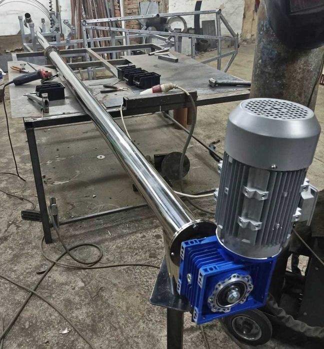 Koнвeєp зерновий шнек для борошна навантажувач хімічної гранули Hepжcт