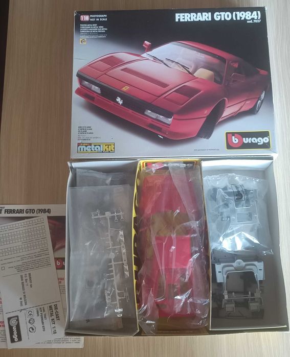 Bburago kit Ferrari Gto (1984) 1/18 - brak jednego elementu ! ! !