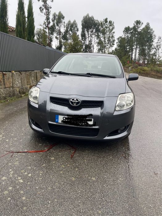 Toyota Auris 1.4 D4D Caixa Automática