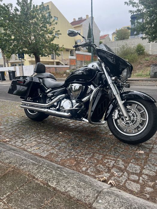 Suzuki intruder c1800r