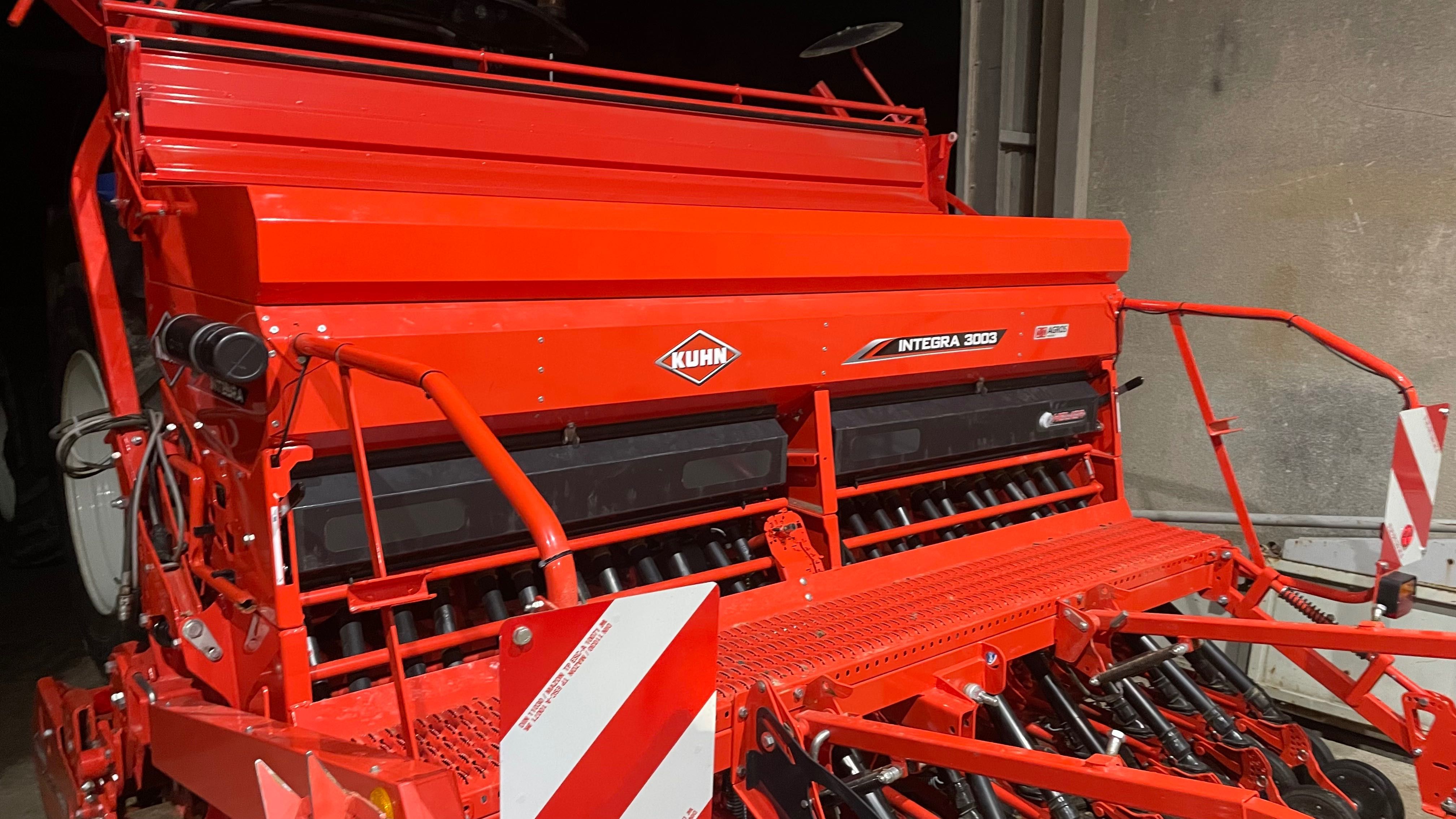 Nadstawka KUHN INTEGRA 3003