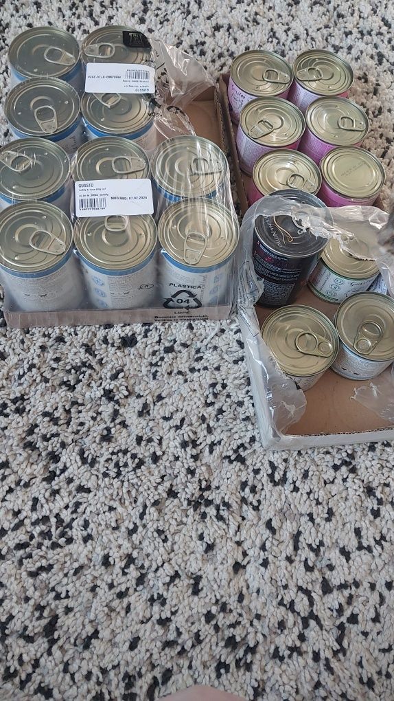 Karma pełnoporcjowa dla kota Gussto i Gussto gastro