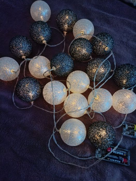 Lampki dekoracyjne girlanda LED kule świetlne
