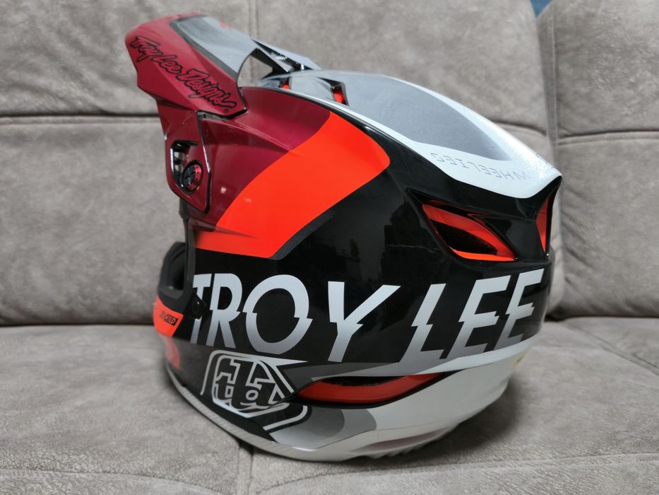 Шолом TLD D4 Composite розмір М, Troy Lee Designs