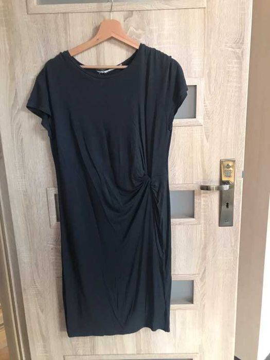 Czarna prosta sukienka bardzo wygodna r. M/L