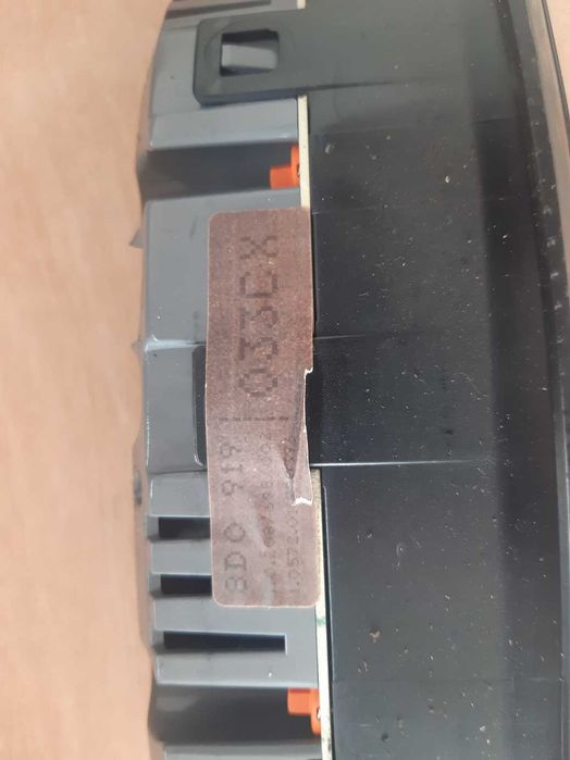 Audi A4 B5 1.8 ADR - licznik