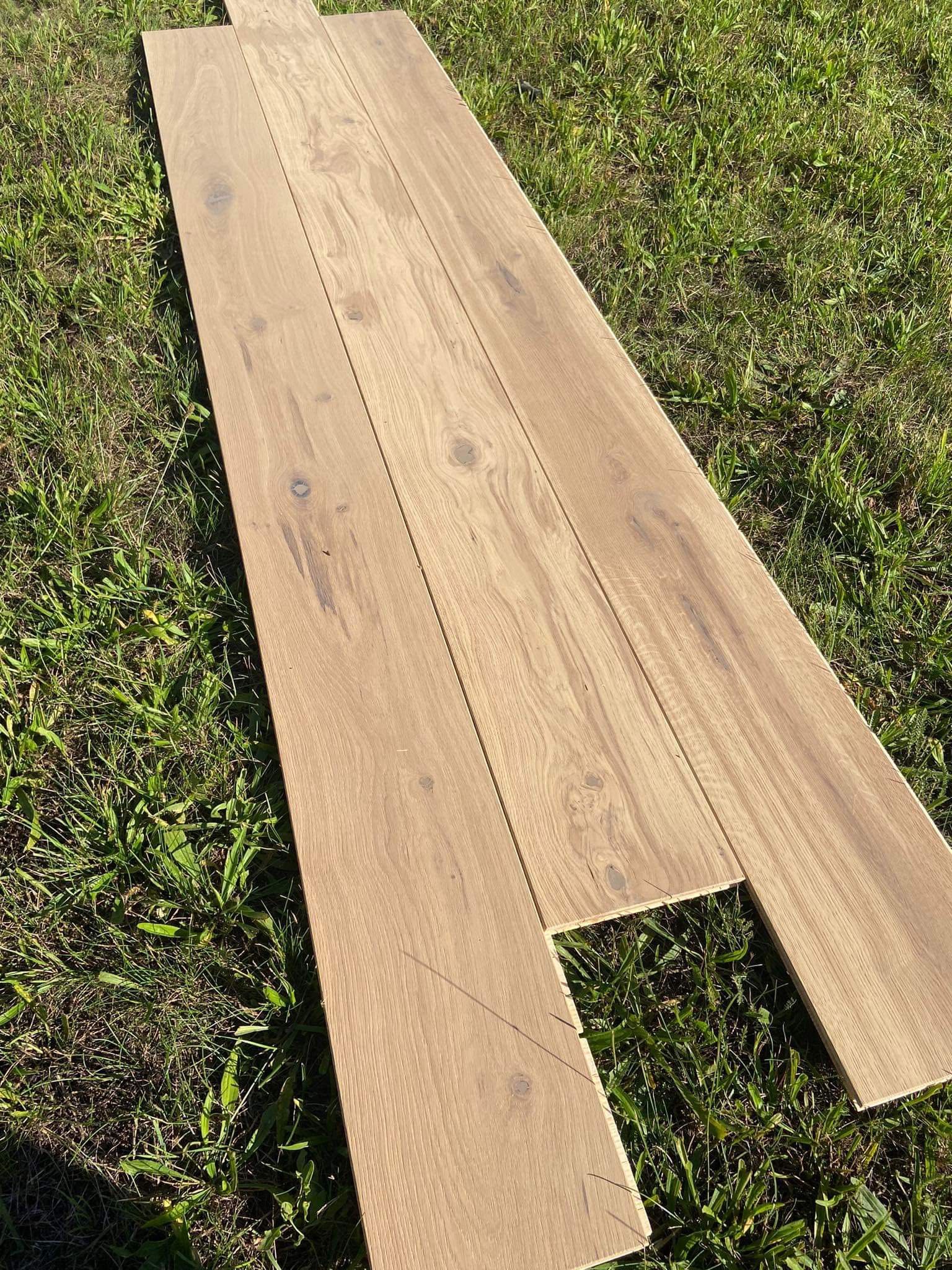 Podłoga 100% drewniana olejowana 15x180x2200mm odcień Woodlook