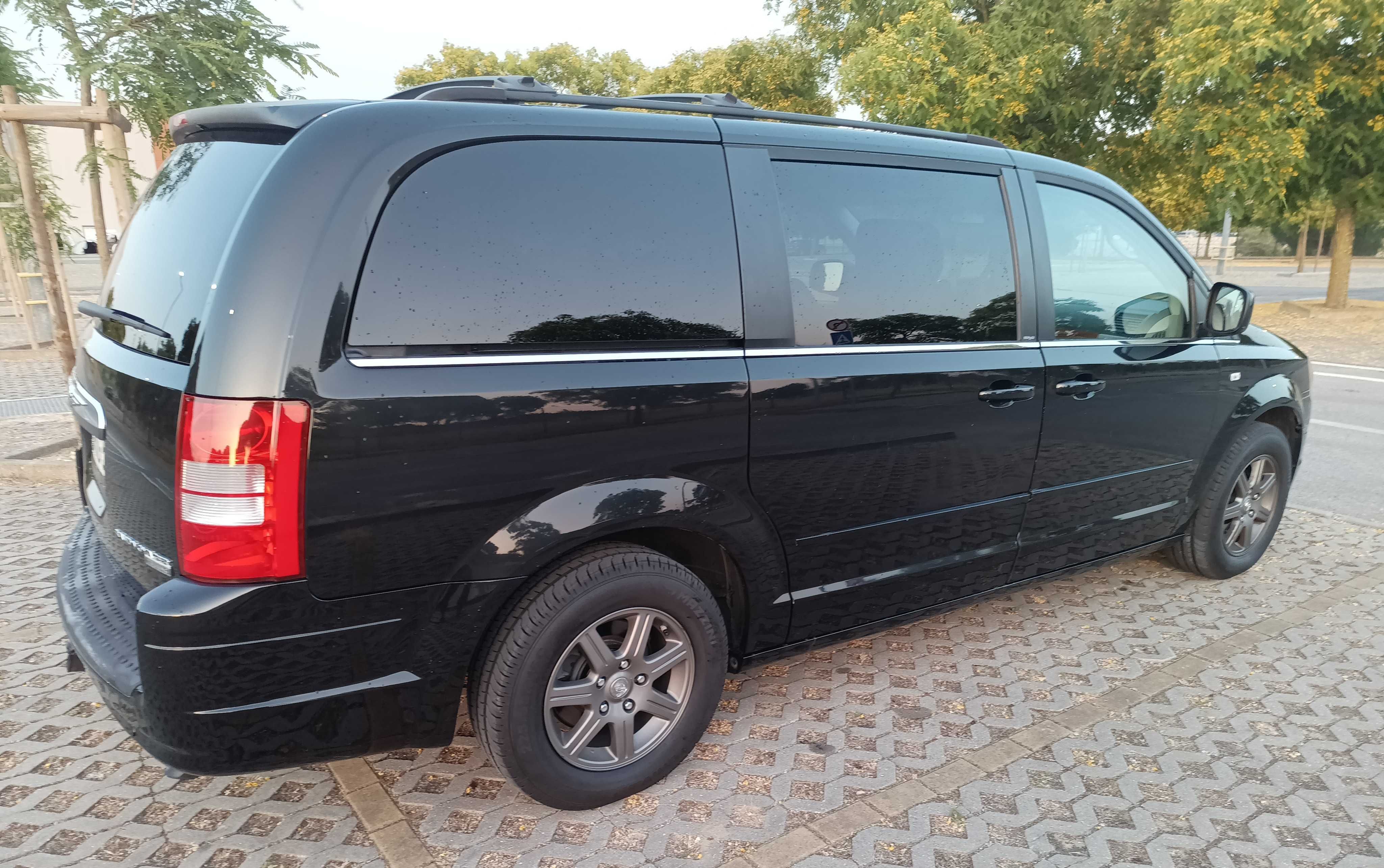 Chrysler Grand Voyager 2.8 CRD Stow Go Automática 7 lugares 163cv 2008