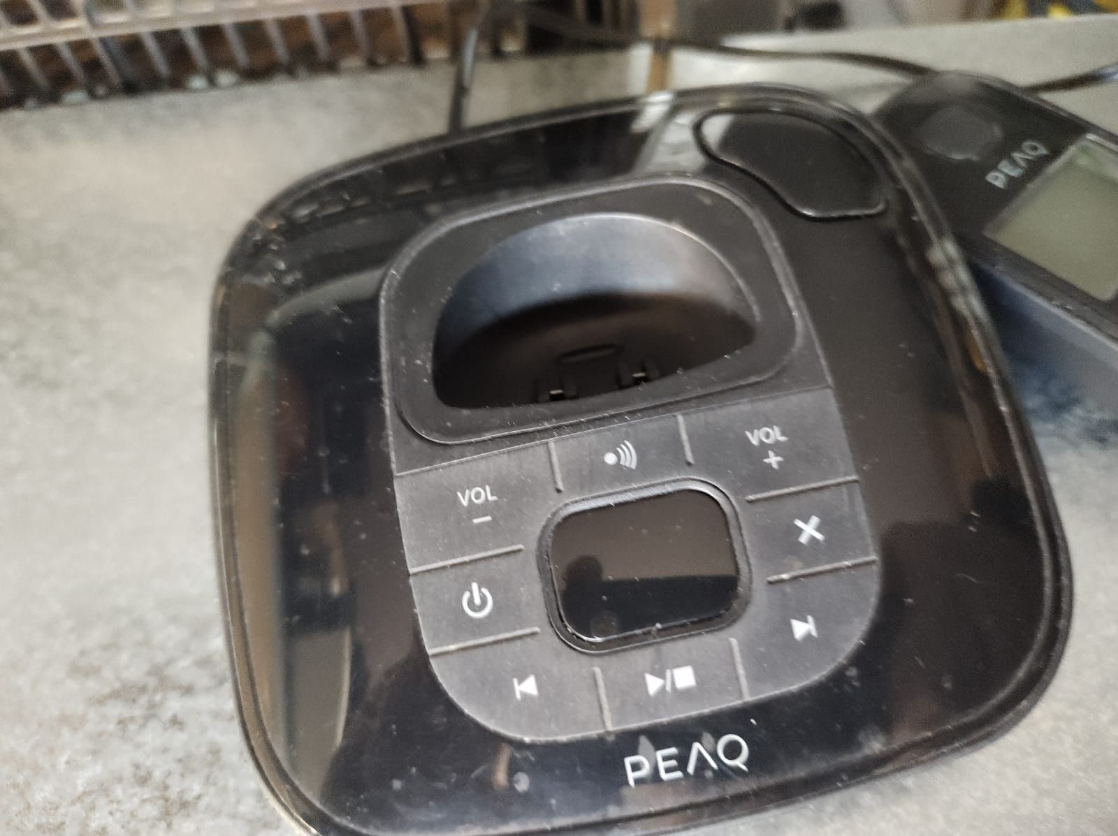 Telefon stacjonarny bezprzewodowy