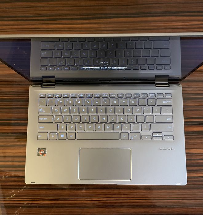 ASUS Q406D Ryzen 5 3500U 2.1GHz 8GB DDR4 256GB SSD Windows 11 PRO