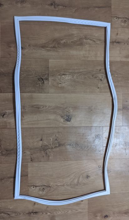 Ущільнювач дверей холодильної камери  (560х1040 мм) з магнітом