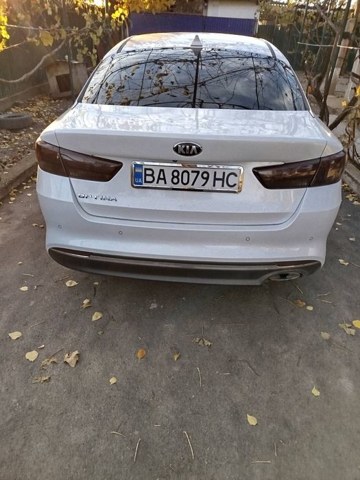 KIA OPTIMA в гарному стані