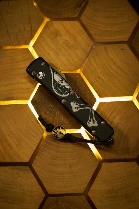 Нож Microtech Ultratech Death Card Bronze Apocalyptic Drop Point