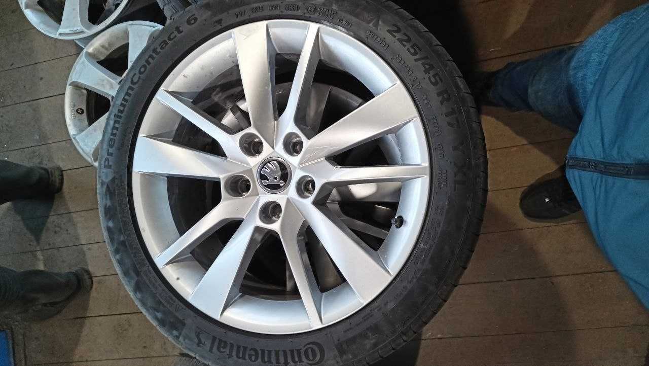 Літня шина Continental Premium Contact 6 225/45 R17 94Y XL