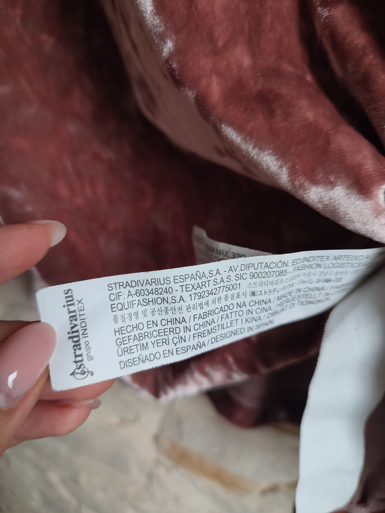 Welurowa bluza damska jasnoróżowa Stradivarius S 36