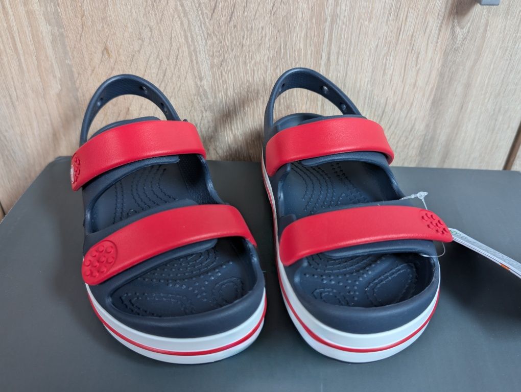Sandałki Crocs nowe