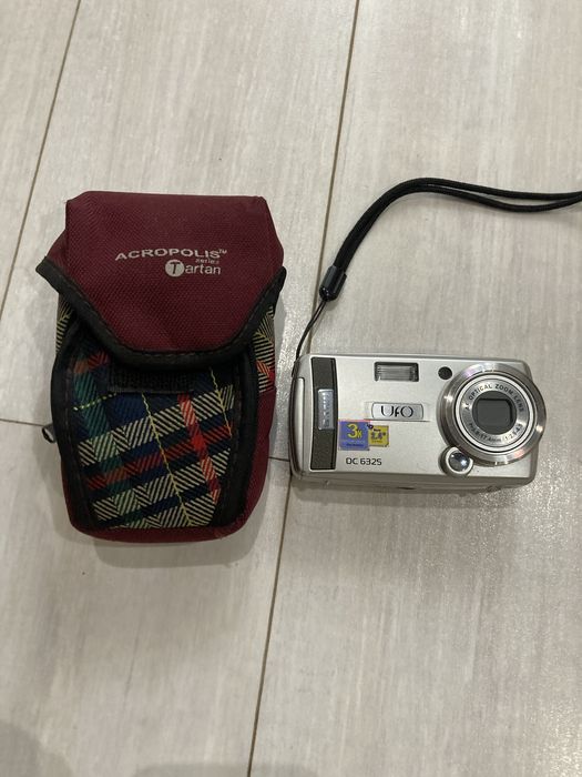 Продам фотоаппарат UFO DC6325.