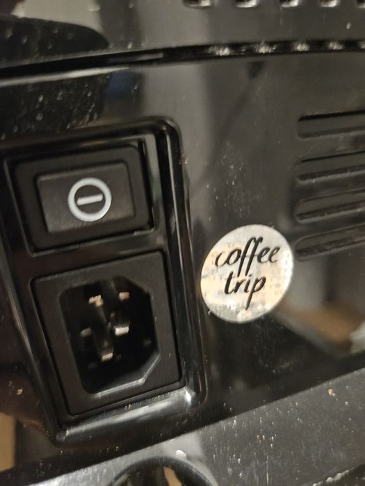 Ekspres do kawy DeLonghi ecam 22.320.B