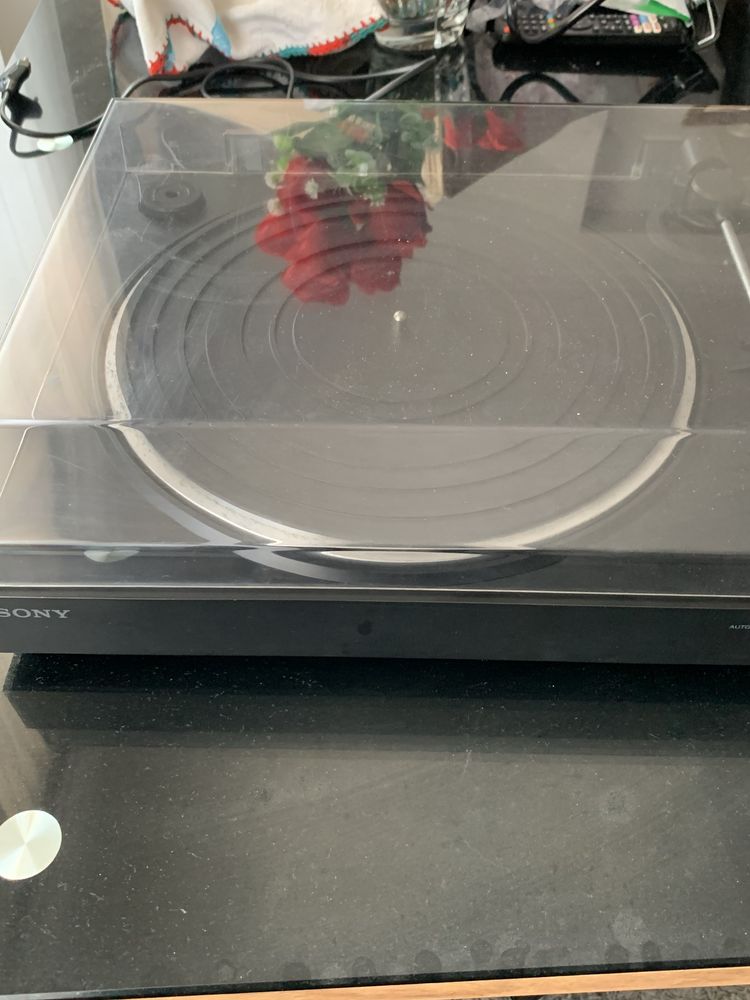 Gira disco Sony  PS-LX 100 em boas condições