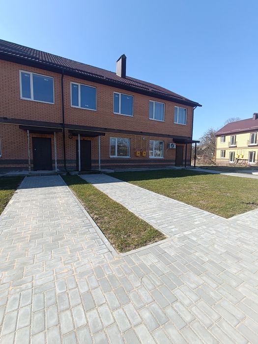 Таунхаус в мальовничому місці