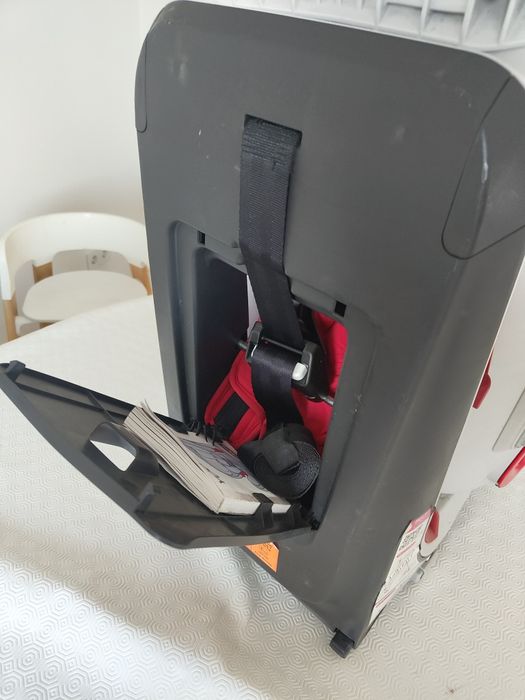 Cadeira auto Chicco youniversal