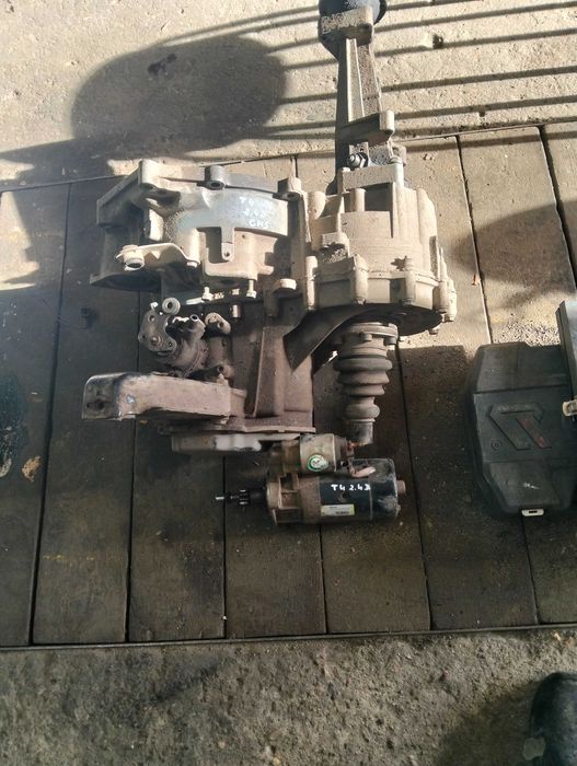 VW T4 1.9 TD 2.4D Skrzynia Biegów