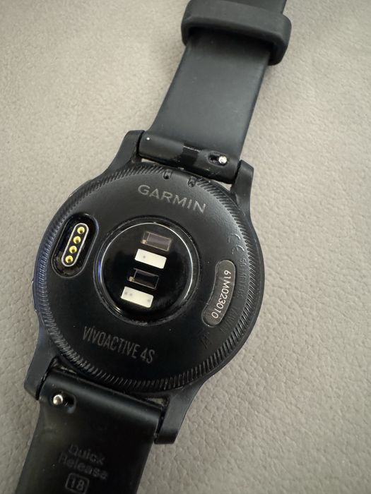 Garmin Vivoactive 4s