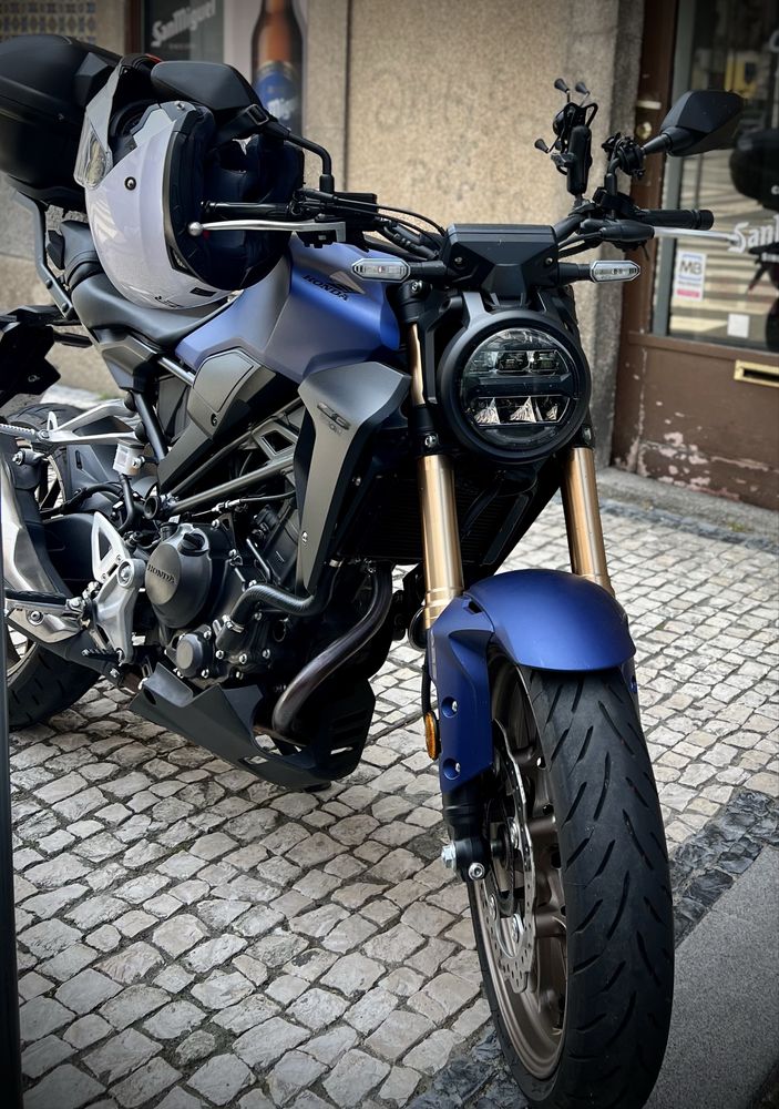 Honda CB300R 2023