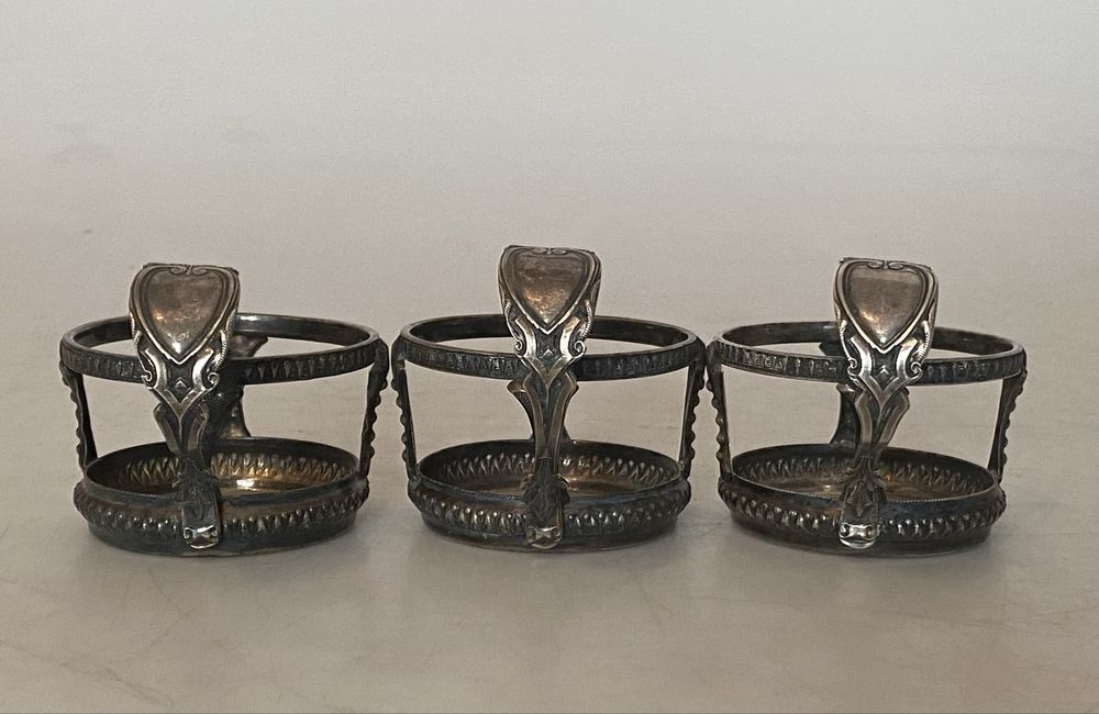 Platerowane uchwyty do szklanki BR . Henneberg Warszawa