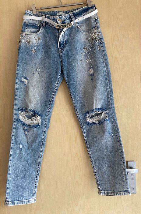 Jeansy damskie z paskiem - rozmiar 38