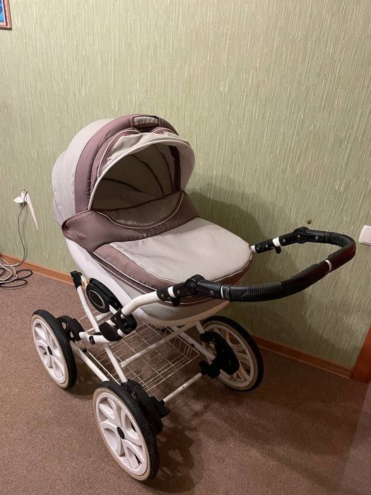 Продам коляску 2в1