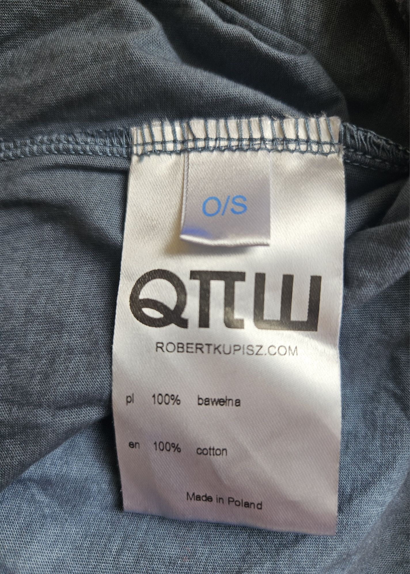 Szara grafitowa koszulka t-shirt Robert Kupisz