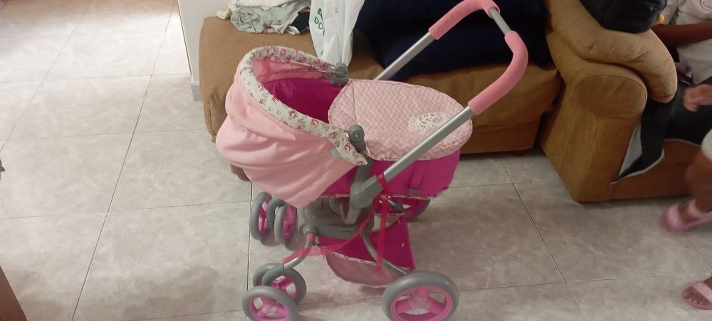 Vendo carrinho de bebe Imaginarium