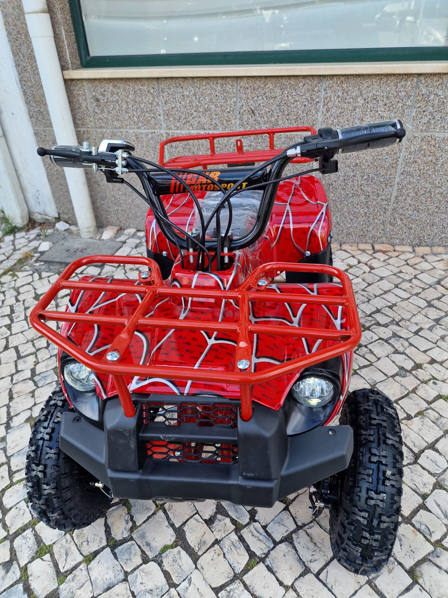 Mota elétrica para criança várias cores disponívei novoss