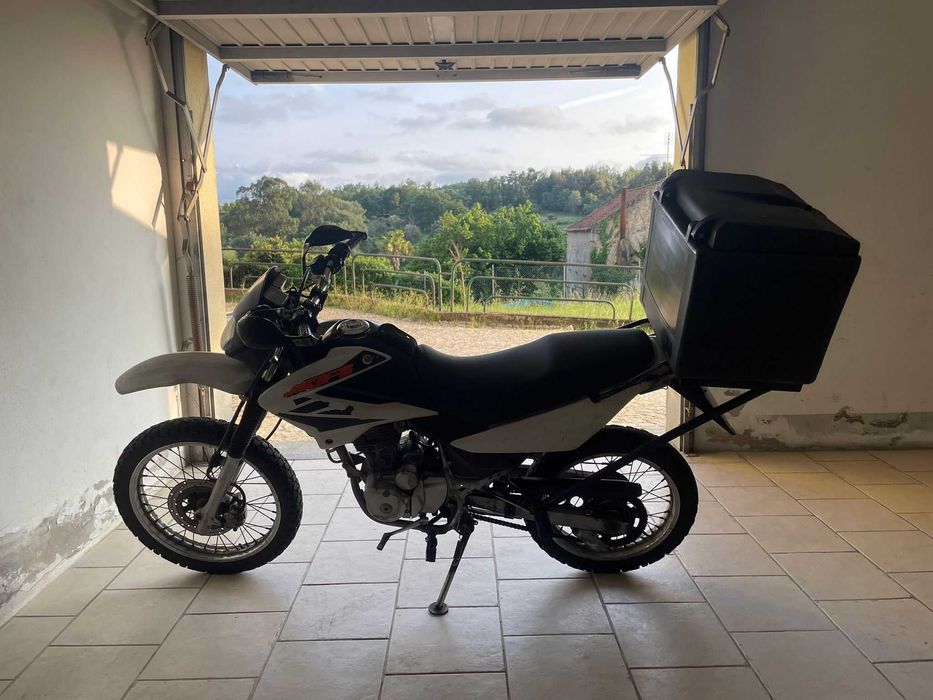 Moto Honda XR 125 L