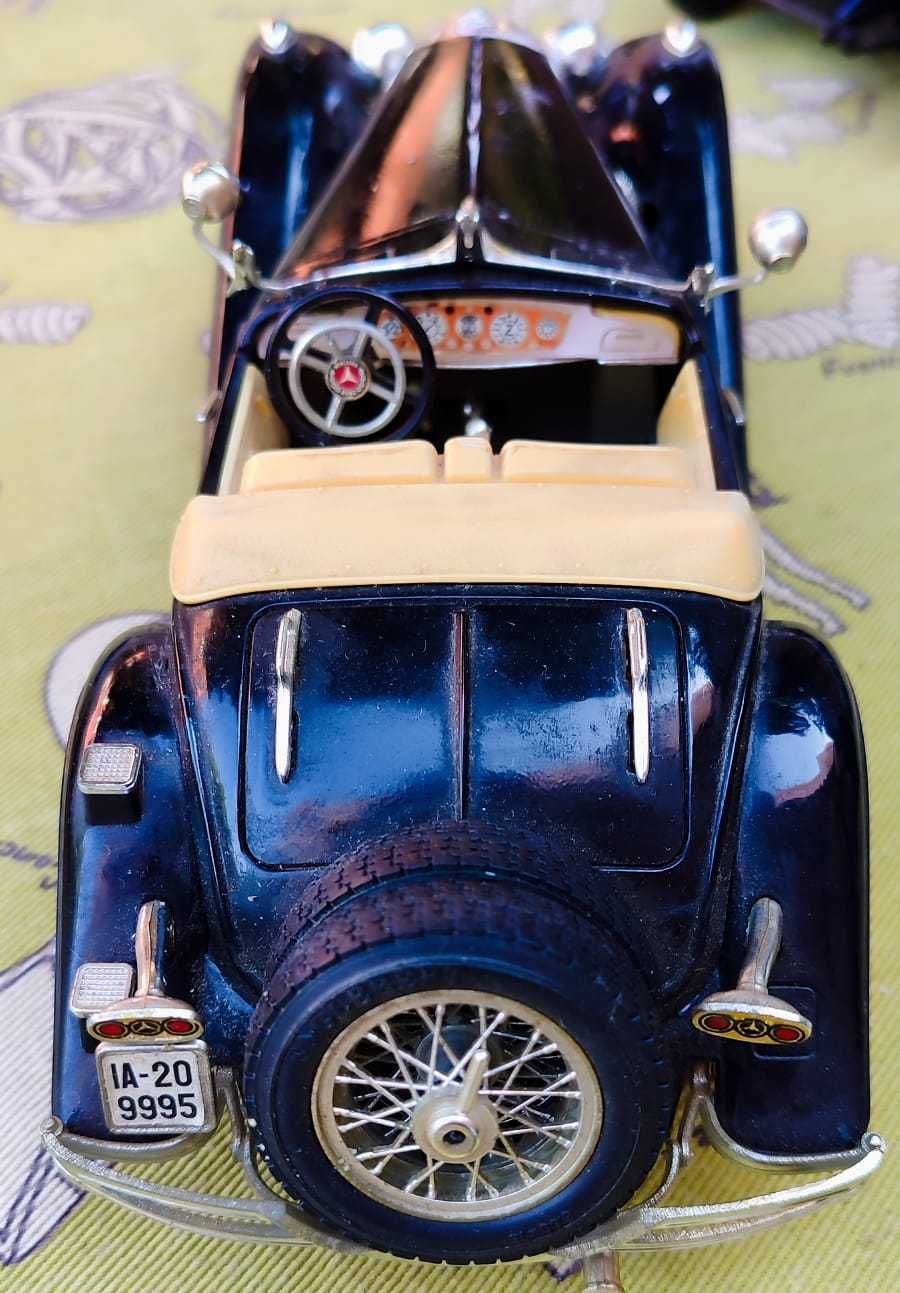 Carros coleção  escala 1/18