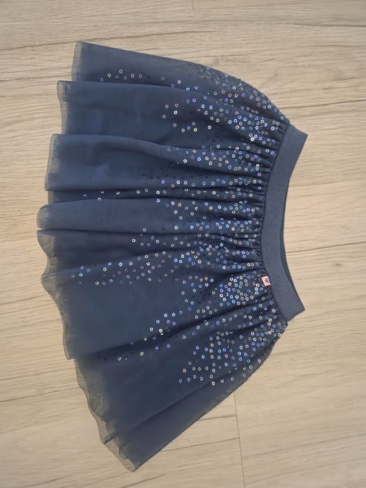 Ubranka 116 dla dziewczynki różne marki okazja