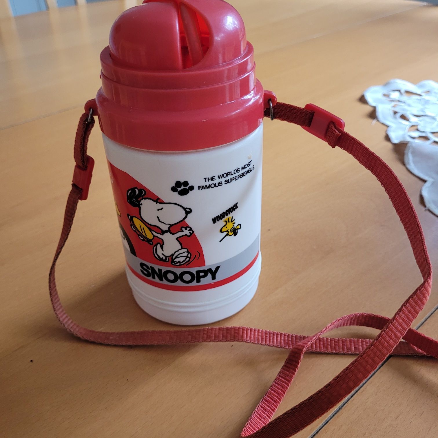 Bidon ze Snoopy dla dzieci