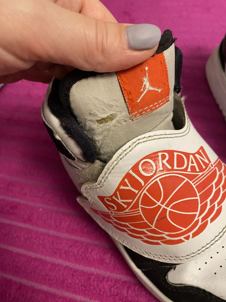 Buty Jordan za kostkę 31