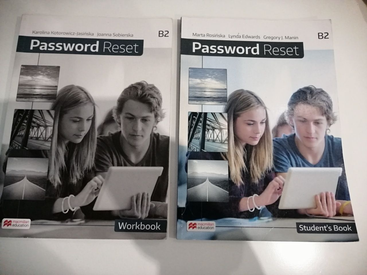 Password Reset B2 podręcznik + ćwiczenia  SUPER stan