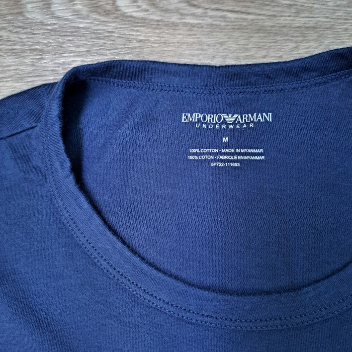 Лонгслив EMPORIO ARMANI р.М оригинал